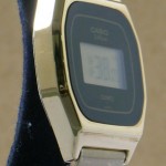 photo of nos-casio-lady-gold-lb611g side view 2