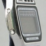 photo of vintage-casio-melody-H105 side view 1