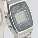 photo of-vintage-casio-83qs-41-blue-dial side view 1